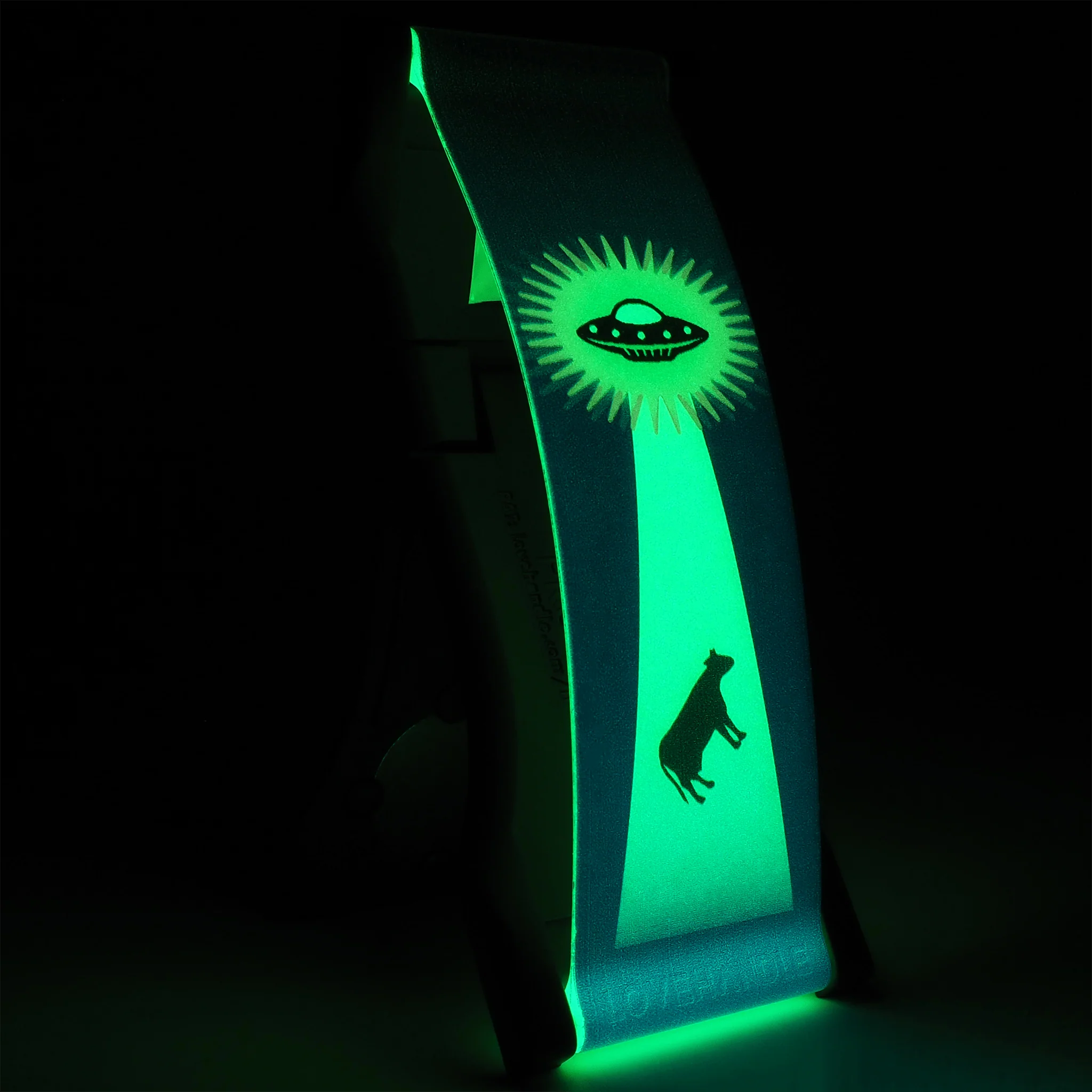 PRO Wallet for MagSafe - Alien Cattle Rustler Glow - Image 2